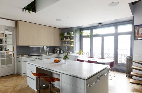 Quartier de la Plaine-de-Monceaux Apartment | Rue de Courcelles by onefinestay