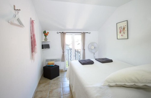 Antibes Old Town Bed & Breakfast | Rue Sade Bed & Breakfast