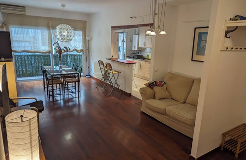 La Maternitat i Sant Ramon Apartment | Ruhige und Grosse 4-zi-wohnung Nahe Camp Nou