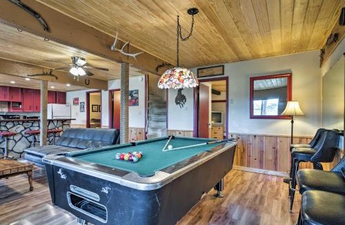 Ruidoso House | Ruidoso Condo w/2 Private Decks & Hot Tub!
