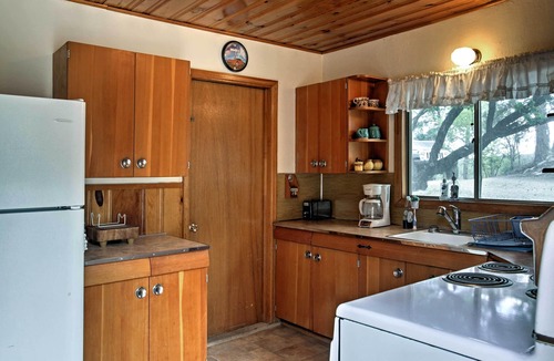 Ruidoso Cabin | Ruidoso Log Cabin Near Skiing & Wildlife!