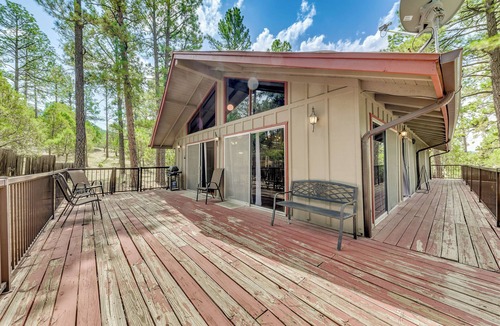 Ruidoso House | Ruidoso Vacation Rental w/Spacious Deck