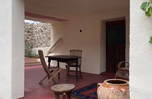 Reynes Cottage | Ruim Catalaans Vakantiehuis met Uitzicht