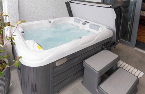 Mallaig Cottage | Rum Studio - UKC6564