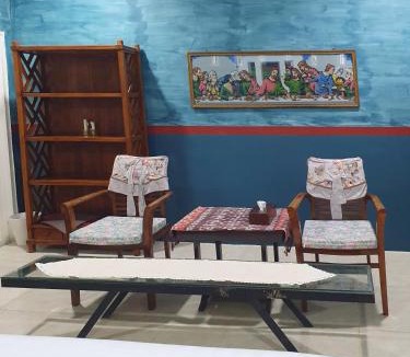 Simanindo Bed & Breakfast | Ruma Kaca Simanindo Bed&Breakfast