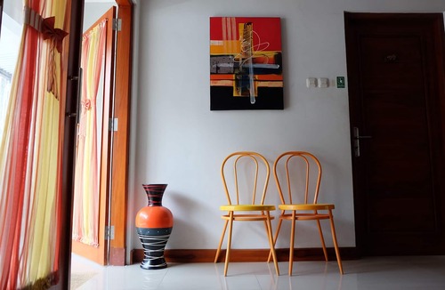 Catur Tunggal House | Rumah 4 Kamar Full Ac Nyaman dekat Ambarukmo plaza