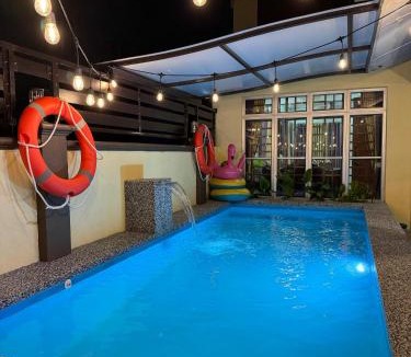 Shah Alam Villa | Rumah Aish Aina Private Pool - Shah Alam