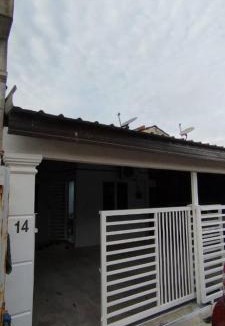 Kuantan Apartment | Rumah Biru Homestay