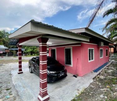 Kampong Pulau Kandis House | Rumah Comel