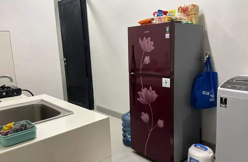 Cikokol House | Rumah Dallas pik 2 dan free pembantunBanyak tempat wisata kuliner, klub, pantai