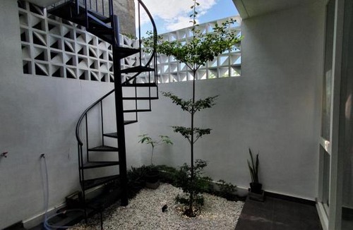 Banyuwangi House | Rumah E 8 Banyuwangi Residence