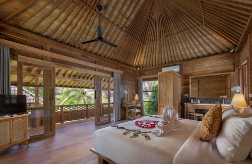 Lodtunduh Resort | RUMAH KAYU RESORT