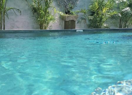 Mengwi Hotel | Rumah Kayu Sari