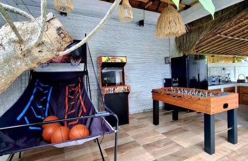 Mengwi Hotel | Rumah Kayu Sari