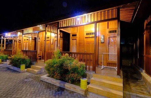 Sumberagung Villa | Rumah Mertua Cottage