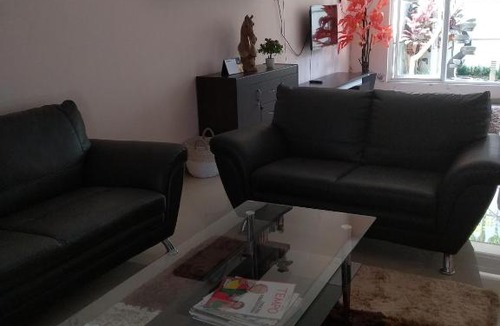 Mlati House | Rumah Puri Homestay