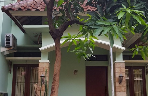 Depok House | “Rumah Satoe” - located in Depok, the suburb of South Jakarta