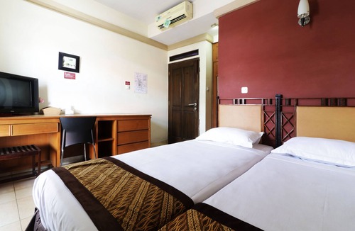 Malabar House | Rumah Tawa Guesthouse 1