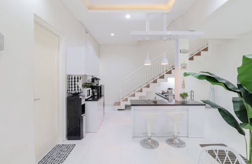 Depok Villa | Rumah Teteh - Seturan