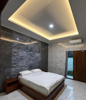 Klungkung House | Rumah wangi guest house