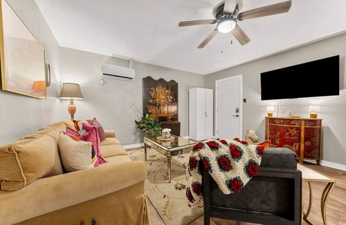 Cave City Apartment | Run for the Roses- timeless tradition of the Kentucky Derby