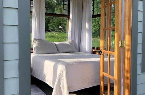 Greenwich Cottage | Runamuk Farm Camp with a View near the Adirondacks