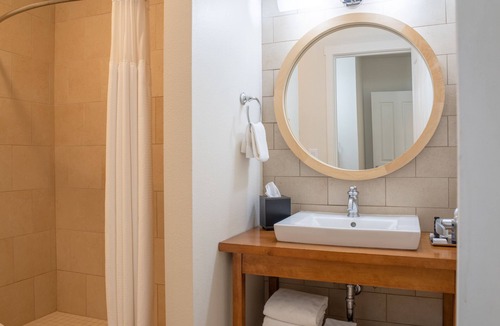 Klamath Falls Cabin | Running Y Resort