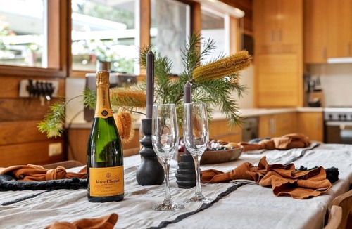 Lorne House | Runnymede Farm - - working hobby farm