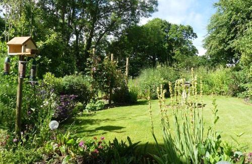 Cheriton Bishop Apartment | Rural 17th century barn studio apartment