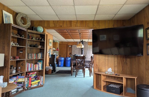 Grenell House | Rural 2BR Country Estate, dog friendly with pool and a hot tub!
