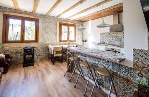 Guardiola de Bergueda Apartment | Rural apartment La Cantonada