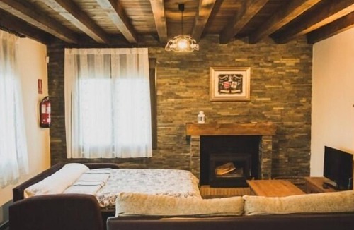 Villasbuenas de Gata Cottage | Rural Apartments La Fatela for 6 people