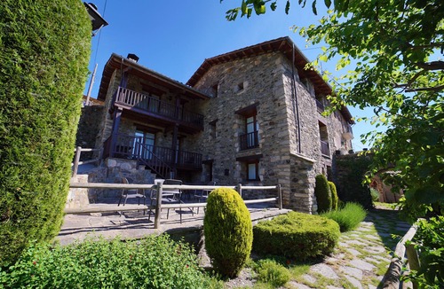Vilallonga de Ter Apartment | Rural apartment Más Batlló for 2-5 people