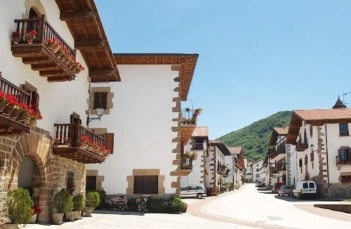 Iraizotz Cottage | Rural apartment Aptos. Etxeberría I, II and III for 4 people