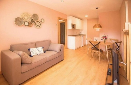 Mungia Apartment | Rural apartment 'balcony with sea views'