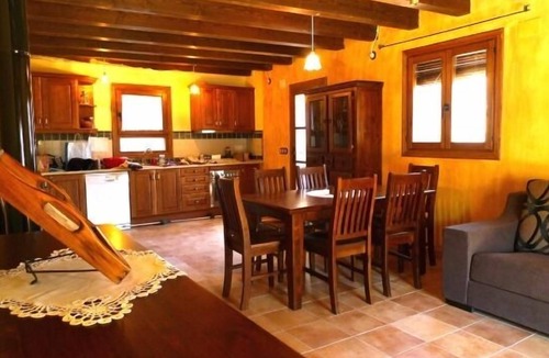 Os de Balaguer Cottage | Rural apartment L'Abadia de Cal Bessó for 6 people