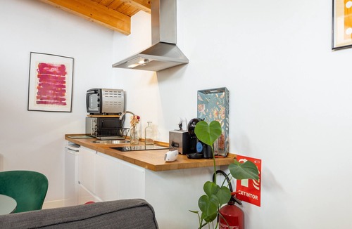 Valdelaguna Apartment | Rural Apartment La Buganvilla with Pool near Chinchón and Aranjuez