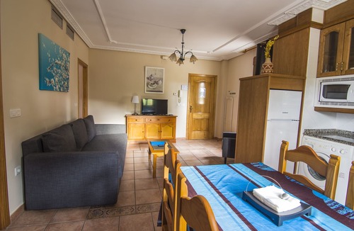 Pinofranqueado Cottage | Rural Apartments El Prado* for 6 people ATR-CC0041