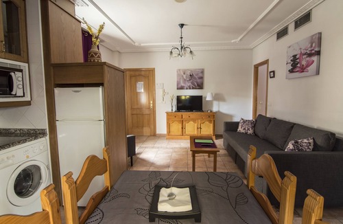 Pinofranqueado Cottage | Rural Apartments El Prado* for 4 people ATR-CC0041