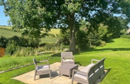 Shoscombe Cabin | Rural Cabin