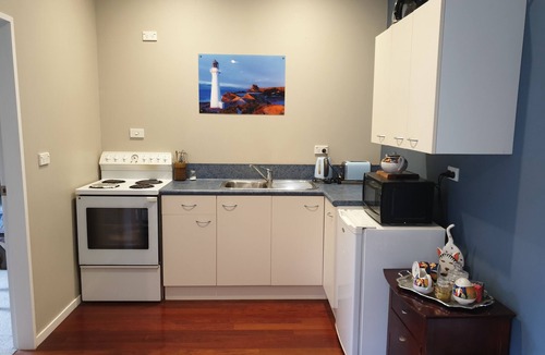 Mataikona Apartment | Rural Coastal Retreat