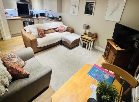 High Ercall House | Rural Cottage-Full Kitchen-Pets Ok-Paddock