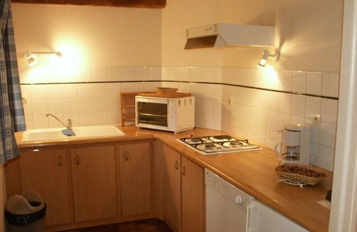 Cheille Cottage | Rural cottage near castles, pets welcome, large garden