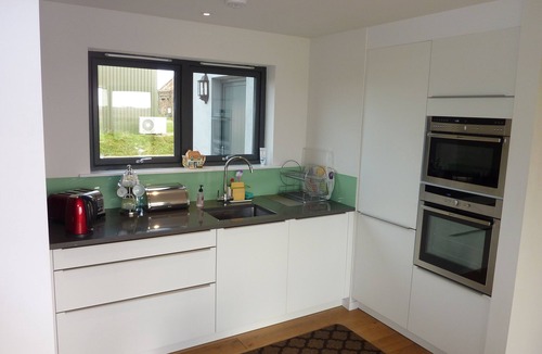 Ellon Cottage | Rural cottage with stunning views