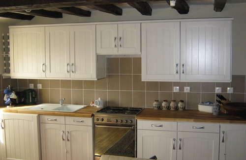 Villiers Cottage | Rural Cottage With Views Over Fields, tranquil setting