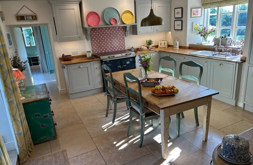 Wraxall House | Rural, countryside escape sleeping 10