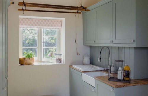 Wraxall House | Rural, countryside escape sleeping 10