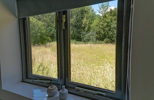 Stelling Minnis House | Rural Farm Cottage | Outside Space | 2bds & 2baths