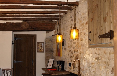 Vilafranca Cottage | RURAL FARMHOUSE LA PARRETA