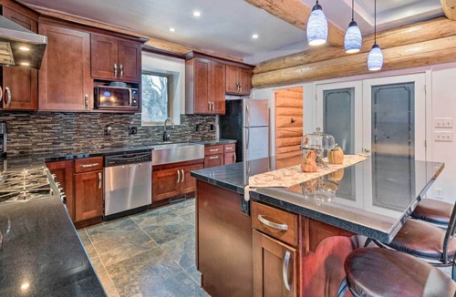 Fruitland Cabin | Rural Fruitland Cabin w/ Decks + ATV Trails!